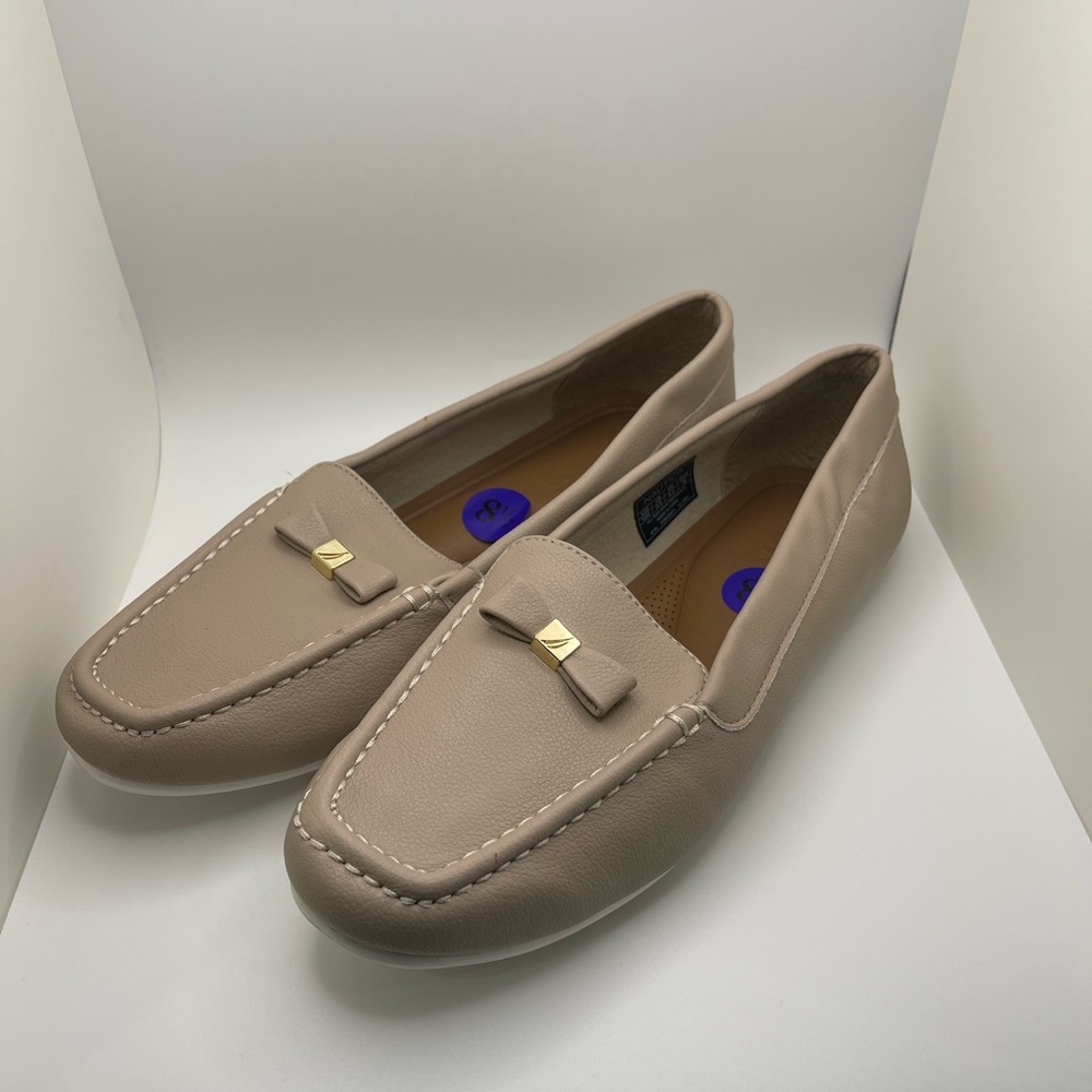 Nautica Tan Flats with Moccasin Stitching and Metallic Bow
